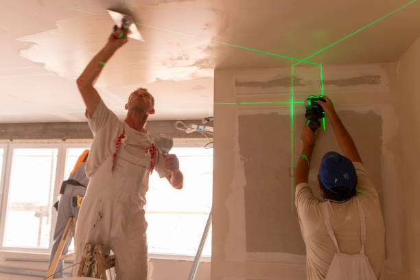 Best Biohazard Mold Removal  in Whitinsville, MA